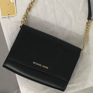 Michael Kors Ruby Medium Crossbody